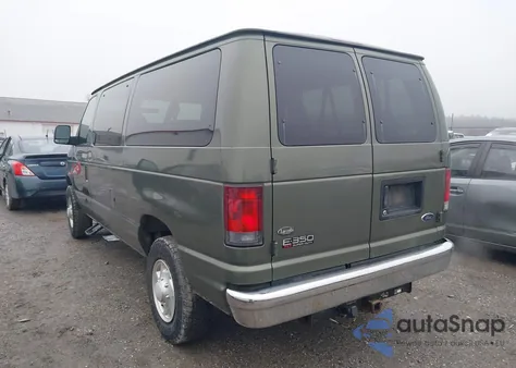 2005 Ford E-350 Super Duty Chateau/Xl/Xlt z USA, uszkodzony, nr VIN 1FBNE31L85HA98886